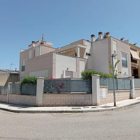 Apartamentos Turisticos Las Cinco Joyas Linares  Exterior foto